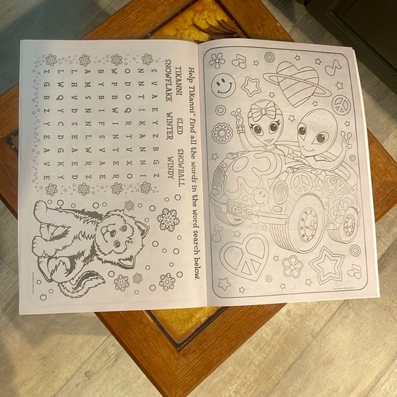 LISA🌈FRANK GIANT COLOR & ACTIVITY BOOK - Picture 6 of 7